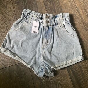 Paper bag jean shorts!